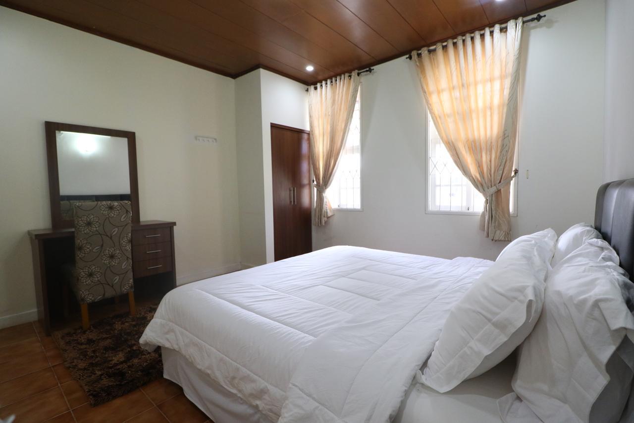 Diyar Villas Puncak Q4/11 Bagian luar foto